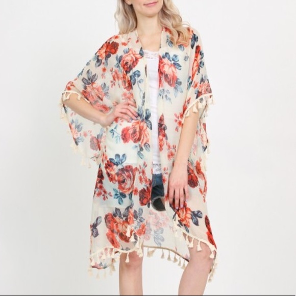 White Floral Tassel Kimono - Picture 3 of 6